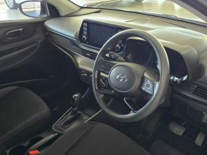 Hyundai i20 1.4 Motion auto - Image 6