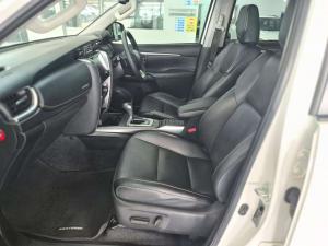 Toyota Fortuner 2.8GD-6 Raised Body automatic - Image 13