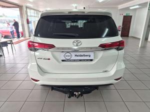 Toyota Fortuner 2.8GD-6 Raised Body automatic - Image 5