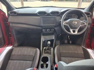 Nissan Magnite 1.0 Visia auto