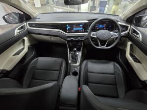 Volkswagen Polo sedan 1.0TSI Style - Image 2