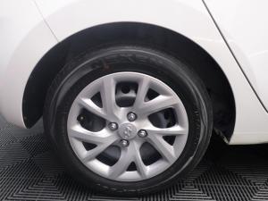 Hyundai Grand i10 1.0 Motion auto - Image 8