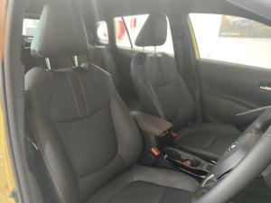 Toyota Corolla Cross 1.8 XS - Image 17