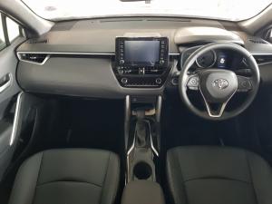 Toyota Corolla Cross 1.8 Hybrid XS - Image 6