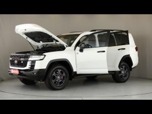 Toyota Land Cruiser 300 3.3D GR-Sport - Image 27