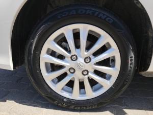Toyota Etios hatch 1.5 Sprint - Image 16