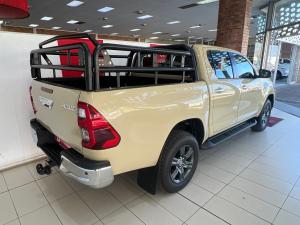 Toyota Hilux 2.8GD-6 double cab 4x4 Raider auto - Image 3