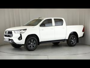 Toyota Hilux 2.4GD-6 double cab 4x4 Raider manual - Image 21