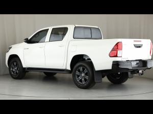 Toyota Hilux 2.4GD-6 double cab 4x4 Raider manual - Image 22