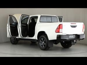 Toyota Hilux 2.4GD-6 double cab 4x4 Raider manual - Image 30