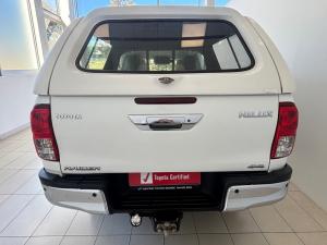 Toyota Hilux 2.4GD-6 double cab 4x4 Raider manual - Image 5