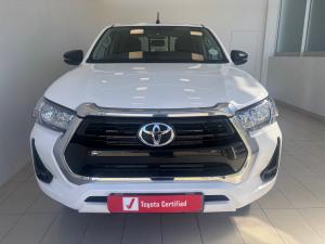 Toyota Hilux 2.4GD-6 double cab 4x4 Raider manual - Image 4
