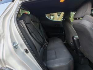 Toyota C-HR 1.2T Plus - Image 13