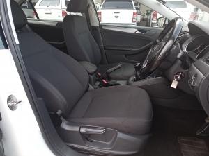 Volkswagen Jetta 1.2TSI Trendline - Image 16