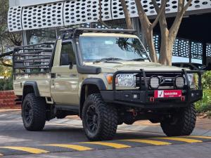 Toyota Land Cruiser 79 4.0 V6 single cab - Image 1