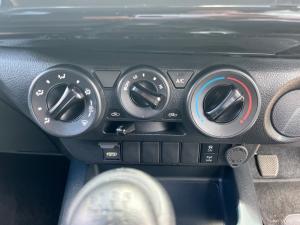 Toyota Hilux 2.4GD-6 double cab Raider manual - Image 14