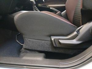 Toyota Starlet Cross 1.5 XR auto - Image 17