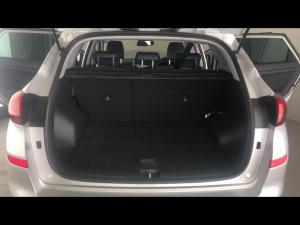 Hyundai Tucson 2.0 Executive - Image 13