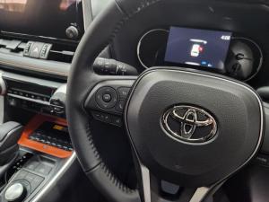 Toyota RAV4 2.0 GX-R CVT AWD - Image 9