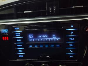 Toyota Auris 1.3 X - Image 11