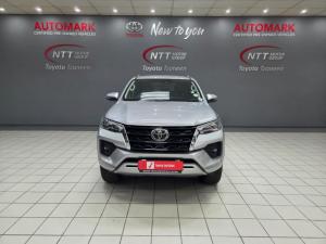 Toyota Fortuner 2.8 GD-6 4X4 VX automatic - Image 4