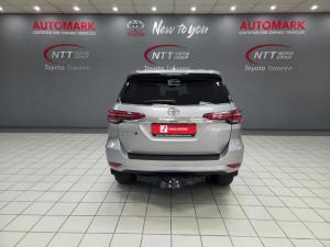 Toyota Fortuner 2.8 GD-6 4X4 VX automatic - Image 5