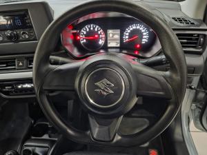 Suzuki Swift 1.2 GL - Image 12