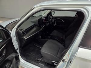 Suzuki Swift 1.2 GL - Image 7