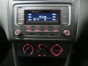 Volkswagen Polo Vivo 1.4 Trendline - Image 14