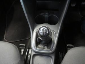 Volkswagen Polo Vivo 1.4 Comfortline - Image 18
