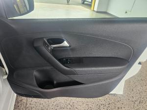 Volkswagen Polo Vivo 1.6 Comfortline TIP - Image 12