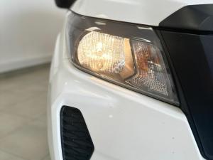 Nissan Navara 2.5DDTI SE Plus D/C - Image 5