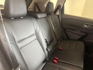 Nissan X Trail 2.5 Acenta Plus CVT - Image 14