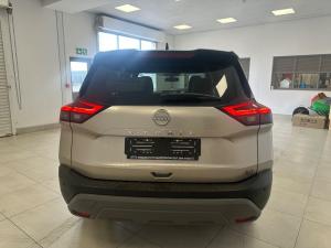Nissan X Trail 2.5 Acenta Plus CVT - Image 4
