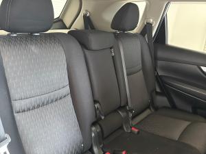 Nissan X Trail 2.5 Acenta Plus 4X4 CVT 7S - Image 13