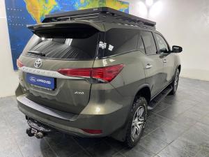 Toyota Fortuner 2.4GD-6 4x4 - Image 4