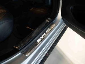 Mercedes-Benz S-Class S63 L - Image 11