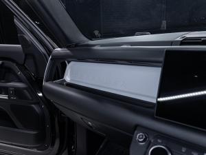 Land Rover Defender 110 D350 X-Dynamic HSE - Image 22