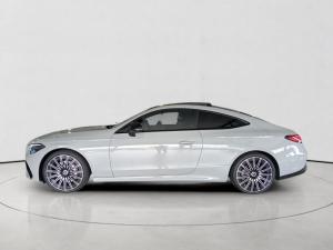 Mercedes-Benz CLE CLE300 4Matic coupe AMG Line - Image 4
