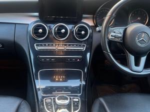 Mercedes-Benz C-Class C180 - Image 9