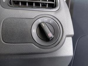 Volkswagen Polo Vivo hatch 1.4 Comfortline - Image 8