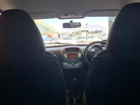 Image Peugeot 107 1.0 Trendy