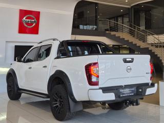 Nissan Navara 2.5DDTi double cab LE Plus 4x4