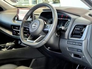 Nissan X-Trail 2.5 Acenta Plus 4WD - Image 13