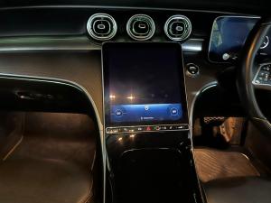 Mercedes-Benz C-Class C200 Avantgarde - Image 12