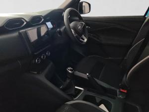 Nissan Magnite 1.0 Visia manual - Image 18