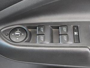 Ford Kuga 2.0TDCi AWD Titanium - Image 13