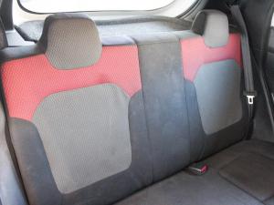 Renault Kwid 1.0 Techno auto - Image 18