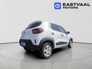 Renault Kwid 1.0 Techno auto - Image 7