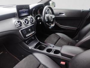 Mercedes-Benz GLA GLA200 auto - Image 17